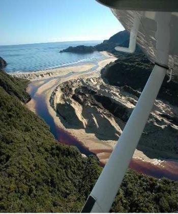 South Sea Hotel - Stewart Island Half-moon Bay Экстерьер фото